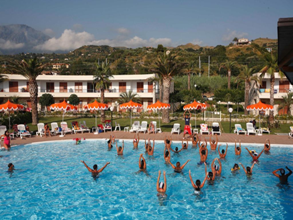 Club Residence La Castellana Mare Belvedere Marittimo Exterior foto